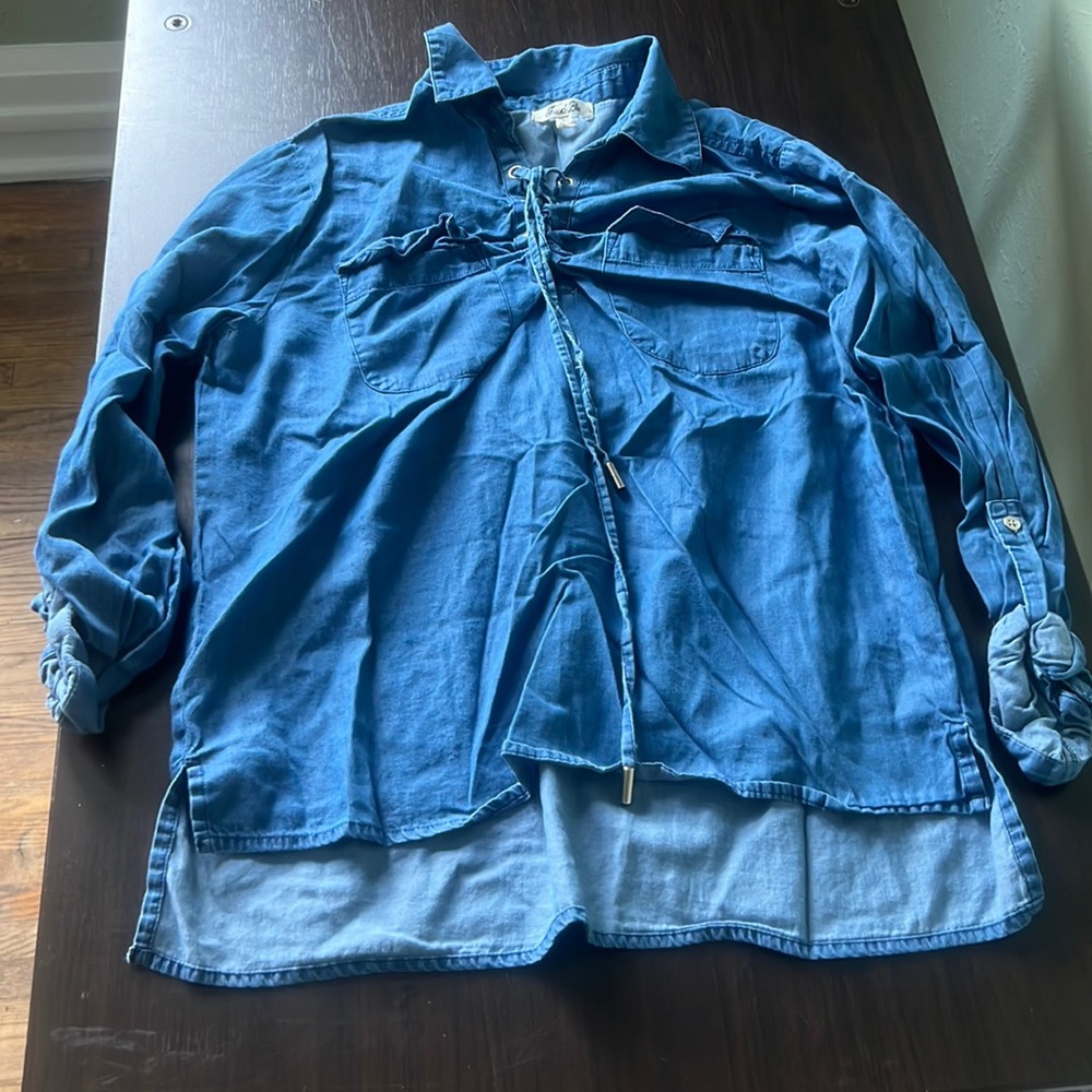 Jessie Blu denim top size large